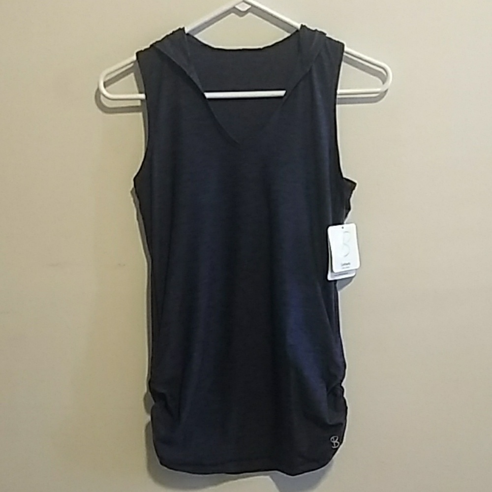 NWT Sofibella Racerback Hoodie Tank